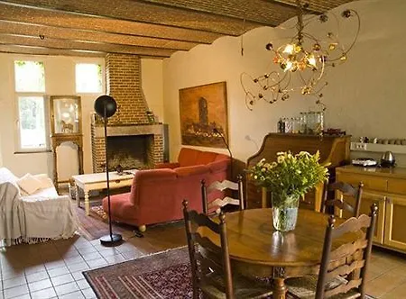 Koetshuis 3* Bruges