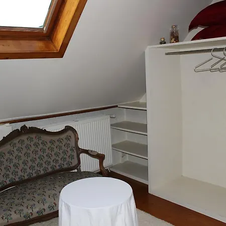 Bed and breakfast Koetshuis Brujas