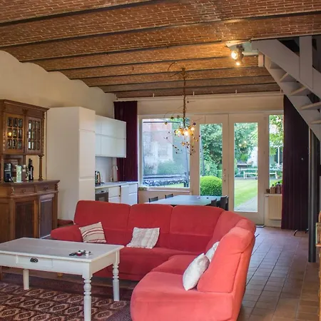 Koetshuis 3* Brujas
