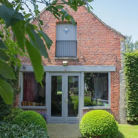 Koetshuis 3* Brujas
